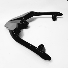 Gepäckträger Kunstoff, schwarz - alte Version - Super 8 mit Lackschaden